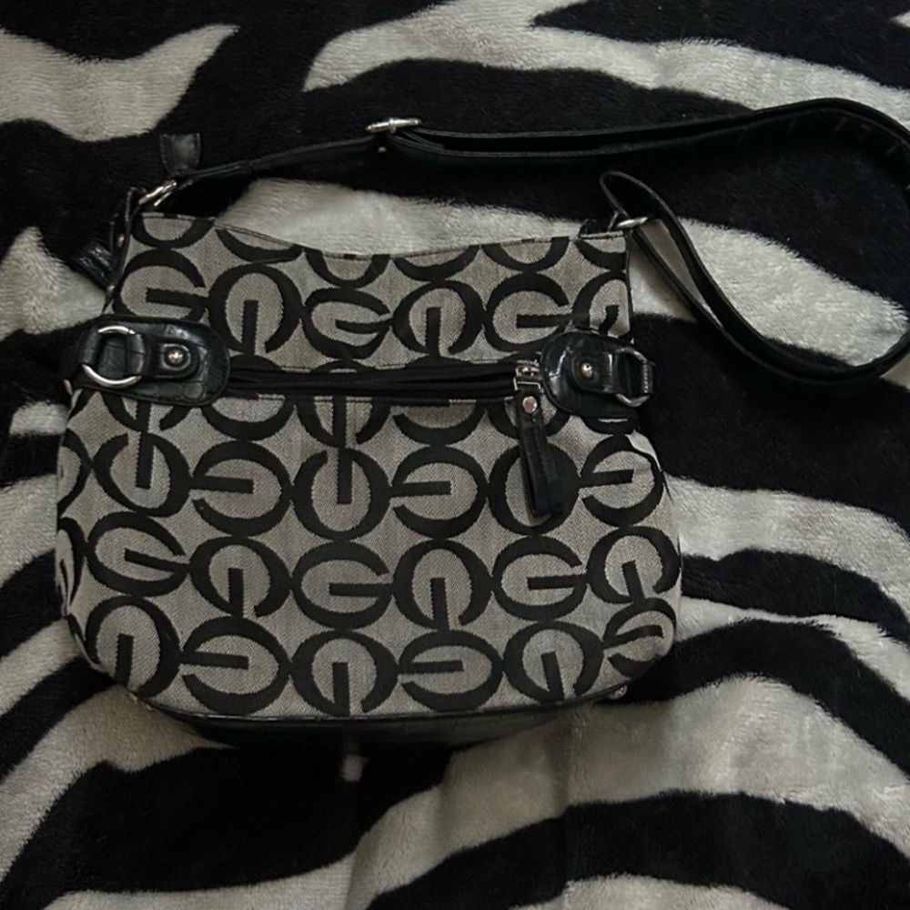 Gussaci Women’s Crossbody / Purse - Picture 4 of 4